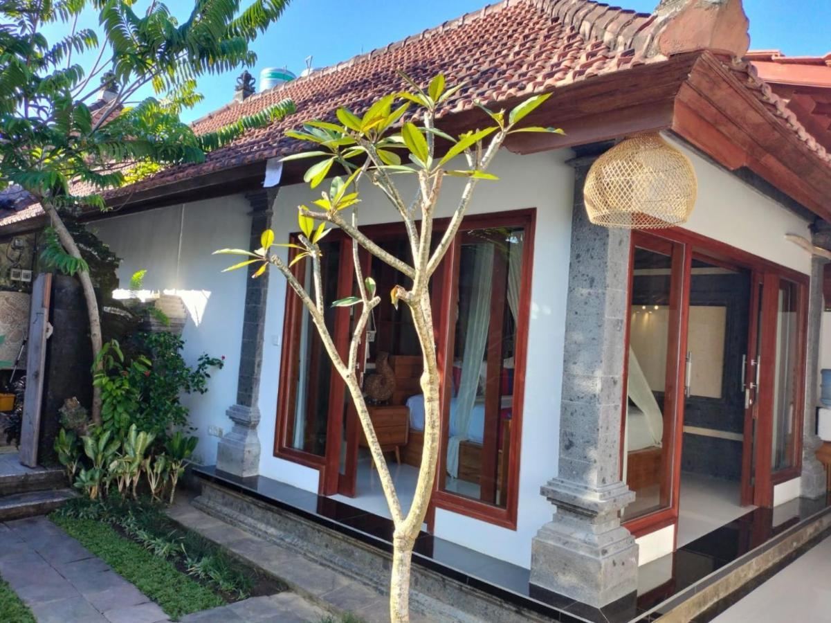 Baruna Sari Villa Ubud  Exterior photo